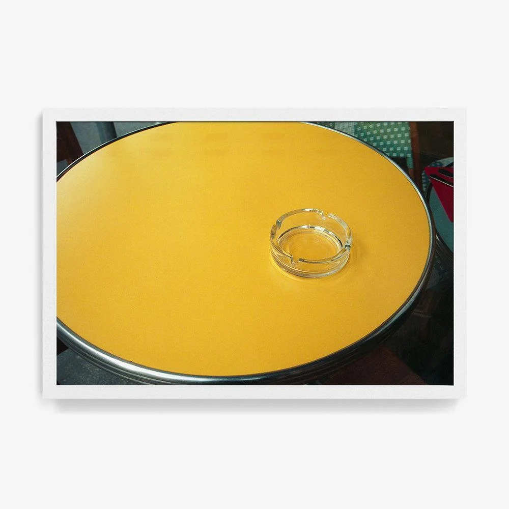 cendrier sur table - Image 8