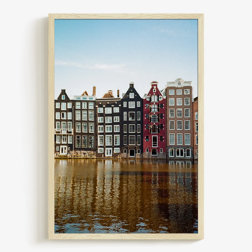 Homes On The Water - Image 17