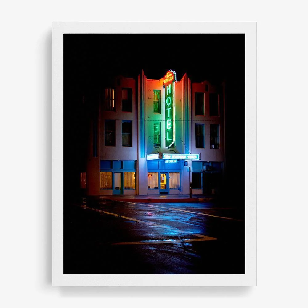 Midnight Hotel - Image 9